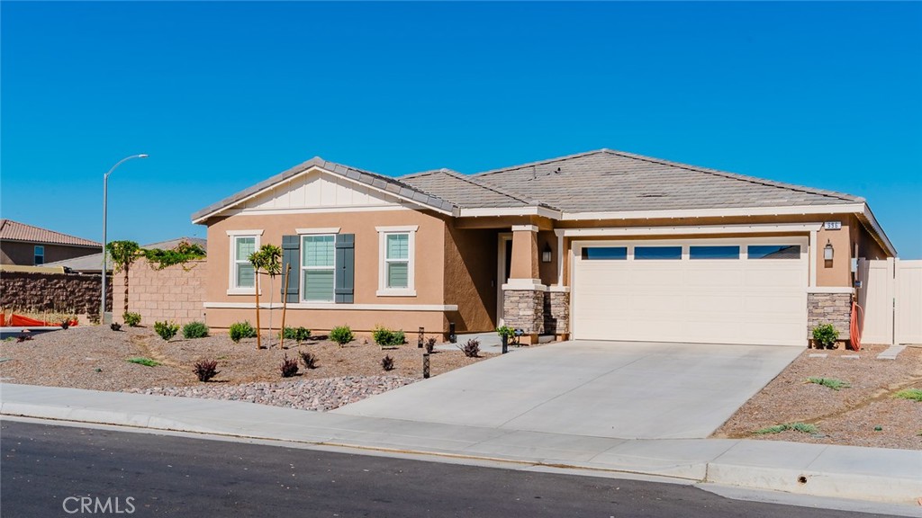 996 Woodstone Drive