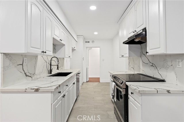 Detail Gallery Image 13 of 34 For 1045 N Kings Rd #105,  West Hollywood,  CA 90069 - 2 Beds | 2 Baths