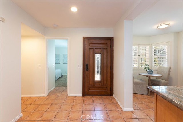 481 Kakkis Drive, Long Beach CA: https://media.crmls.org/medias/551691ba-39bc-47c4-b335-cd943951e6aa.jpg