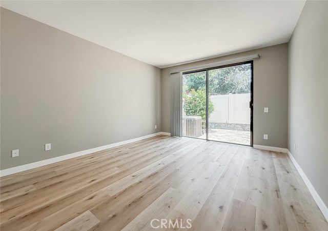 4766 Taranto Way, Oak Park CA: https://media.crmls.org/medias/5517b95e-feda-4da2-801b-f5e29ceabe28.jpg