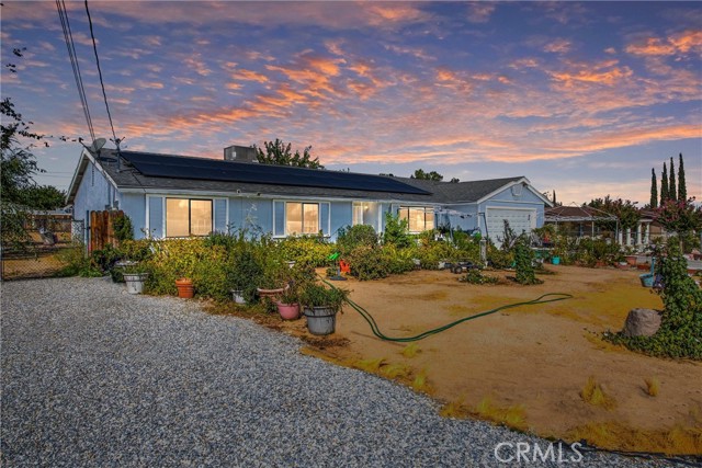 Detail Gallery Image 1 of 30 For 11032 Lincoln Ave, Hesperia,  CA 92345 - 3 Beds | 2 Baths