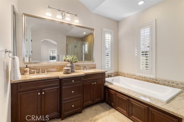 Detail Gallery Image 23 of 34 For 17291 Wareham Ln, Huntington Beach,  CA 92649 - 3 Beds | 2/1 Baths