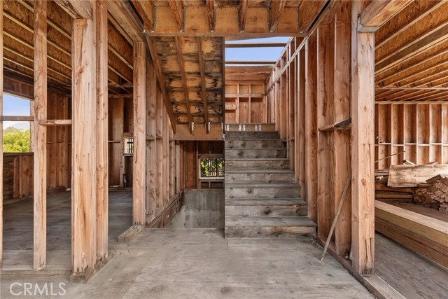 Detail Gallery Image 15 of 29 For 2453 Creston Way, Los Angeles,  CA 90068 - 5 Beds | 3/1 Baths