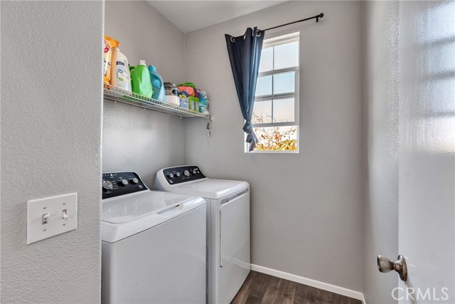 Detail Gallery Image 21 of 40 For 1607 Perennial Ct, Perris,  CA 92571 - 3 Beds | 2/1 Baths