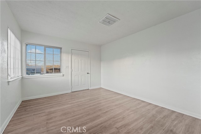 Detail Gallery Image 7 of 26 For 536 E Fredricks, Barstow,  CA 92311 - 3 Beds | 1 Baths