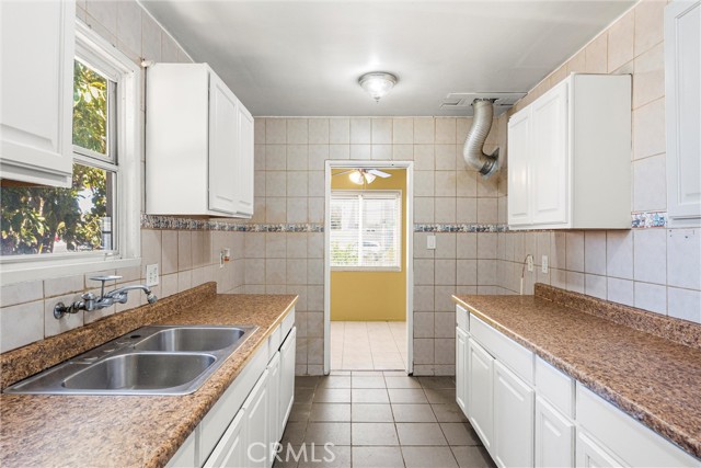 Detail Gallery Image 29 of 31 For 4346 W 177th St, Torrance,  CA 90504 - 3 Beds | 3 Baths