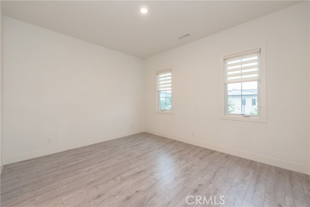 Detail Gallery Image 20 of 25 For 93 Spacial, Irvine,  CA 92618 - 5 Beds | 5/1 Baths