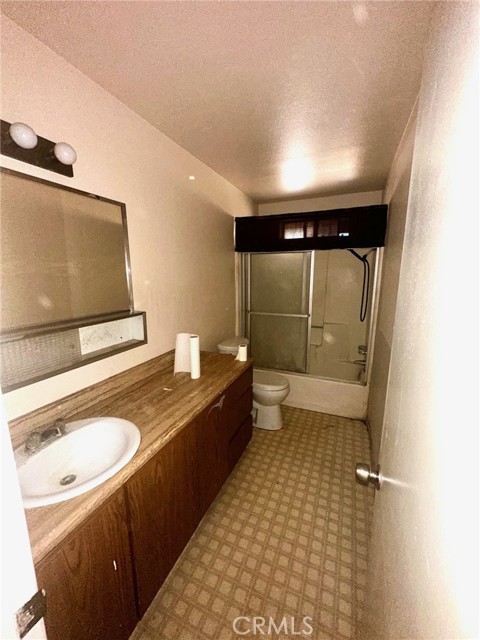 30001 Caddy Lane, Tehachapi CA: https://media.crmls.org/medias/551ea06b-fd46-4e0f-b6e7-f2ea7fdd324a.jpg