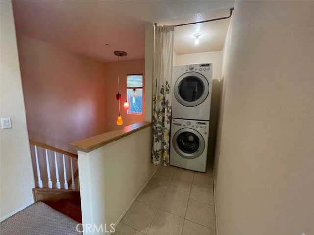 Detail Gallery Image 15 of 22 For 2463 Oswego St #109,  Pasadena,  CA 91107 - 3 Beds | 3/1 Baths