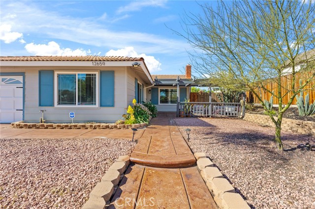 Detail Gallery Image 5 of 39 For 12659 Meadbury Dr, Moreno Valley,  CA 92553 - 4 Beds | 2 Baths
