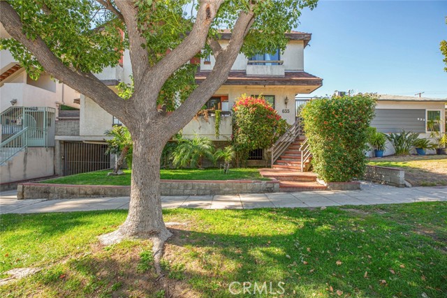 Detail Gallery Image 32 of 33 For 635 E Angeleno #D,  Burbank,  CA 91501 - 2 Beds | 2/1 Baths