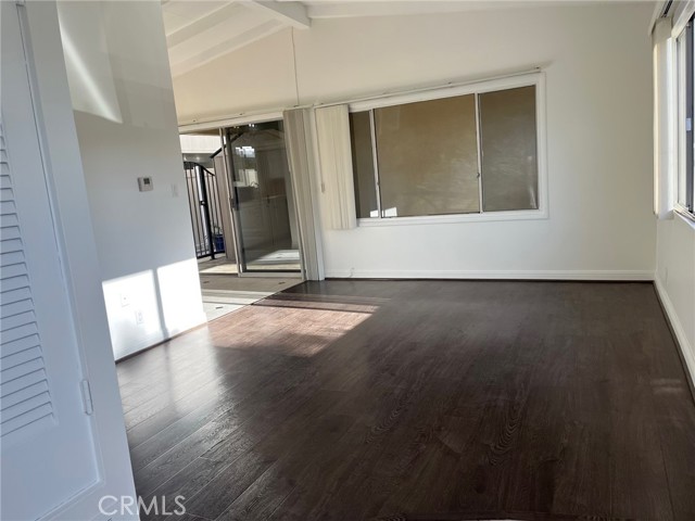 3300 Seaview Avenue, Corona del Mar CA: https://media.crmls.org/medias/55206383-d521-4c53-b4de-601130aeb9f3.jpg
