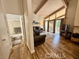 Detail Gallery Image 5 of 37 For 872 Sierra Vista, Twin Peaks,  CA 92391 - 3 Beds | 2 Baths