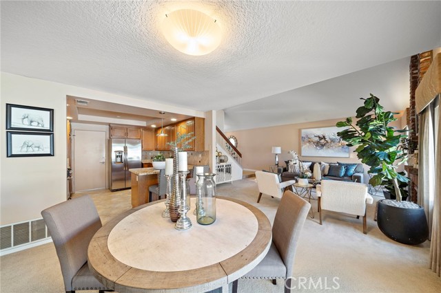 18108 Hearth Drive, Fountain Valley CA: https://media.crmls.org/medias/5520d486-f052-4f23-bfa0-233acac04be3.jpg