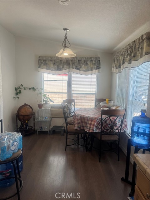 3800 W Wilson Street, Banning CA: https://media.crmls.org/medias/55215085-f35e-40b5-9838-77ad12250e70.jpg