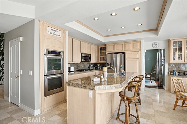 51 Corte Madera, Lake Elsinore CA: https://media.crmls.org/medias/55219142-0cd8-4a28-8ef1-4c13a127f17a.jpg