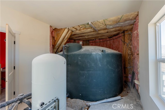 23670 Shirwaun, Apple Valley CA: https://media.crmls.org/medias/5522cd12-411e-4c83-83c0-83861f97e46e.jpg