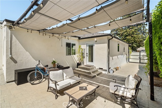 Detail Gallery Image 28 of 28 For 14622 Huston St, Sherman Oaks,  CA 91403 - 5 Beds | 5 Baths