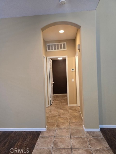 27513 Stanford Drive, Temecula CA: https://media.crmls.org/medias/5524361e-9125-4393-b358-5bd5ce64149c.jpg
