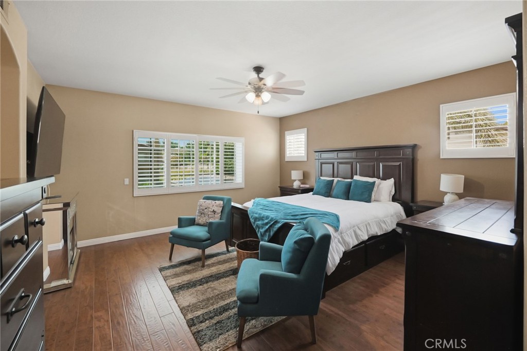https://media.crmls.org/medias/55254c23-62ca-47ac-8428-940dd10ce731.jpg?preset=X-Large