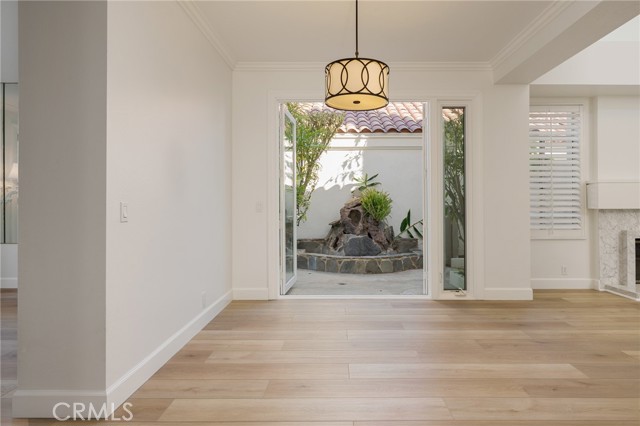 Detail Gallery Image 5 of 30 For 43 Shearwater Pl, Newport Beach,  CA 92660 - 3 Beds | 2/1 Baths