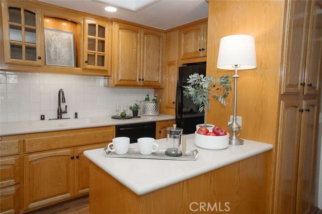Image 33 of 71 For 1601 Glen View Rd. #64f (m12)