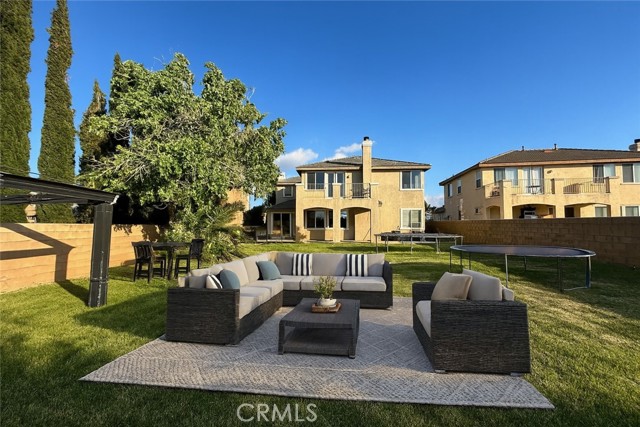 3715 Club Rancho Drive, Palmdale CA: https://media.crmls.org/medias/55269adc-1d95-4dad-96ff-0adb93acd971.jpg