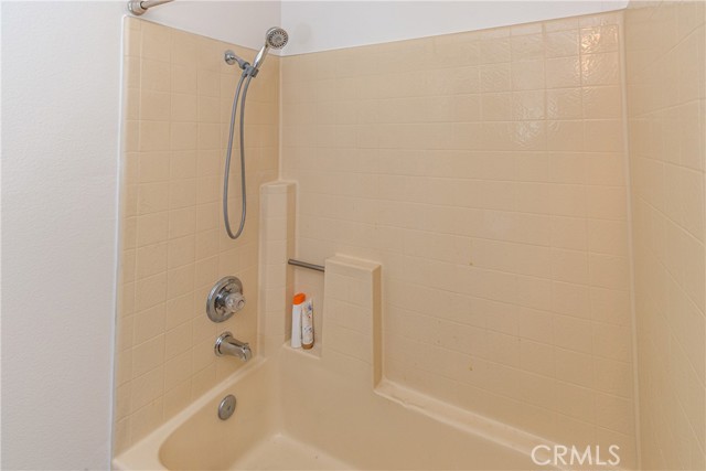 Detail Gallery Image 24 of 40 For 23405 Gaucho Ct, Valencia,  CA 91355 - 2 Beds | 2 Baths