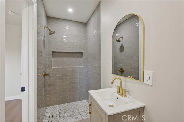 Detail Gallery Image 28 of 49 For 942 N Encina Ave, Rialto,  CA 92376 - 4 Beds | 2 Baths