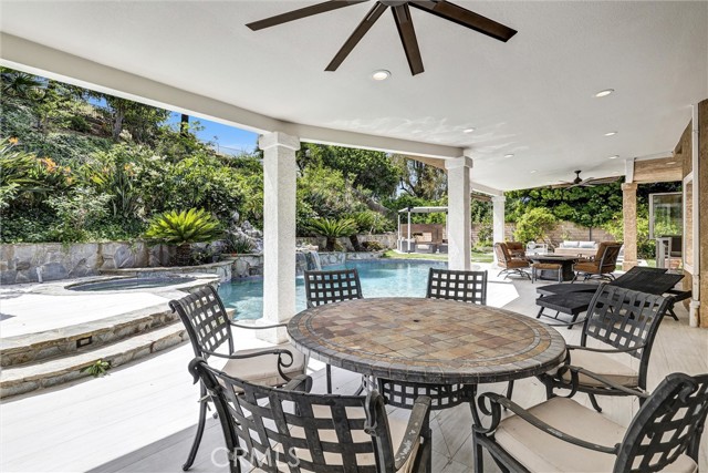 Detail Gallery Image 37 of 53 For 25432 Nottingham Ct, Laguna Hills,  CA 92653 - 5 Beds | 4/1 Baths