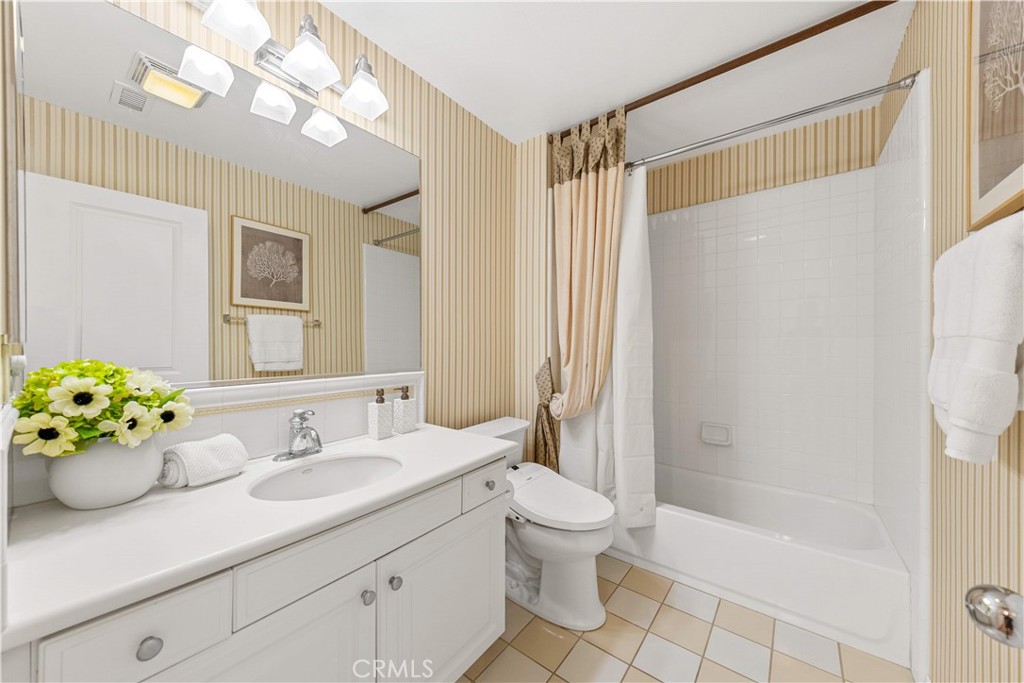 MLS #OC26155229 image #23