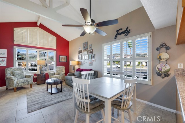 Detail Gallery Image 21 of 52 For 1894 Sunbury, Escondido,  CA 92026 - 3 Beds | 2 Baths