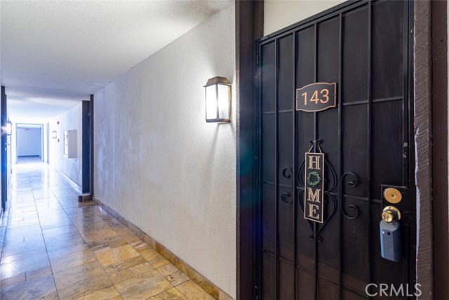 525 Ardmore Avenue, Los Angeles, California 90020, ,1 BathroomBathrooms,Condominium,For Sale,Ardmore,CV24142055