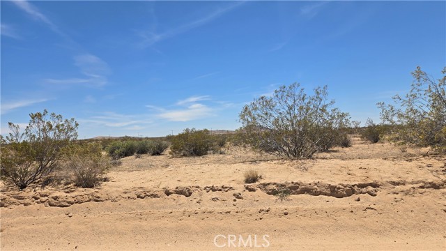 0 Randsburg Mojave Rd, California City CA: https://media.crmls.org/medias/552b4e49-c91e-4fcc-bb61-65c91d80bfc0.jpg