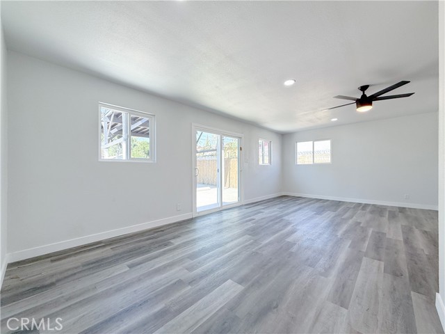 2109 E 113th Street, Los Angeles CA: https://media.crmls.org/medias/552c679d-961b-4bd6-b5e7-487f99268463.jpg