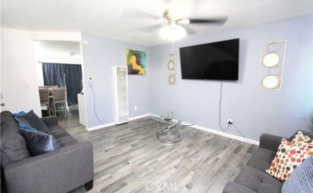 Detail Gallery Image 14 of 28 For 4822 Live Oak St, Cudahy,  CA 90201 - – Beds | – Baths