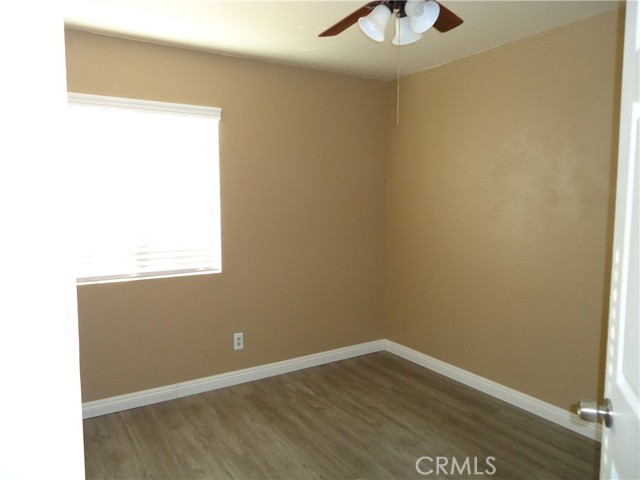 Detail Gallery Image 9 of 15 For 1365 Crafton Ave #2057,  Mentone,  CA 92359 - 3 Beds | 2 Baths