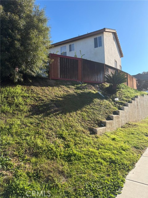 Detail Gallery Image 13 of 23 For 27610 Corte Del Sol, Moreno Valley,  CA 92555 - 5 Beds | 3 Baths