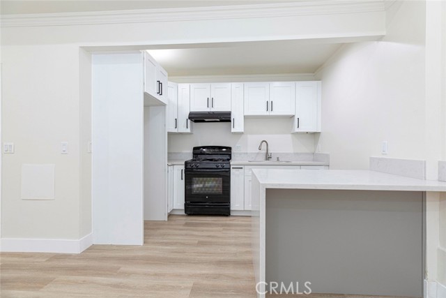 Detail Gallery Image 7 of 14 For 14319 Tiara St #2,  Van Nuys,  CA 91401 - 0 Beds | 1 Baths