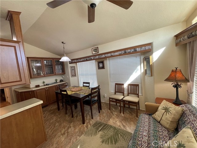 Detail Gallery Image 2 of 75 For 74711 Dillon Rd #1025,  Desert Hot Springs,  CA 92241 - 2 Beds | 1 Baths