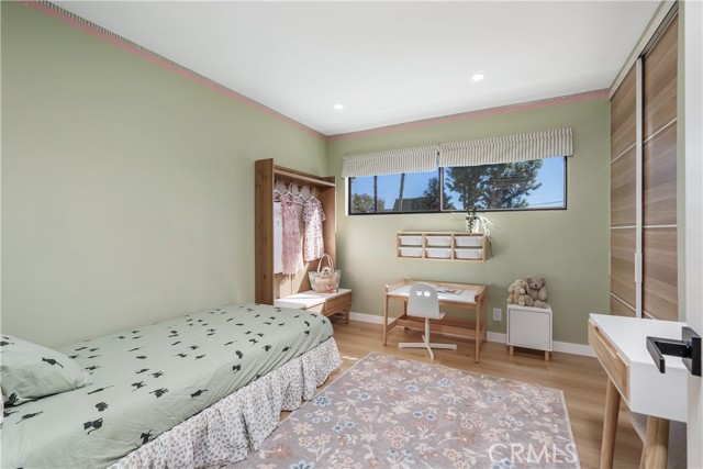 Detail Gallery Image 8 of 31 For 20134 Leadwell St. #218,  Winnetka,  CA 91306 - 3 Beds | 2 Baths