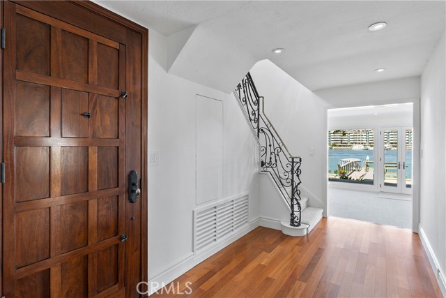 Detail Gallery Image 15 of 69 For 500 via Lido Nord, Newport Beach,  CA 92663 - 5 Beds | 4 Baths