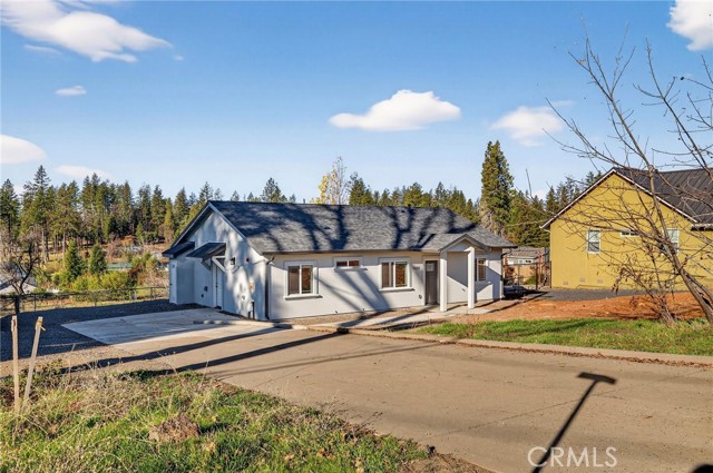 7083 Pentz Road, Paradise CA: https://media.crmls.org/medias/55309dde-0d97-4ef4-9e39-78b429cfb489.jpg