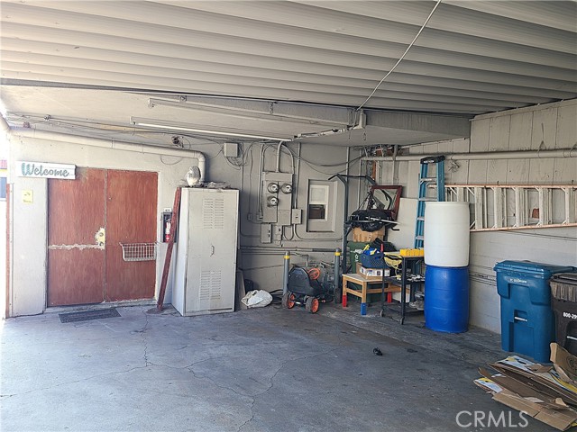 Detail Gallery Image 10 of 11 For 12940 Prairie Ave, Hawthorne,  CA 90250 - – Beds | – Baths