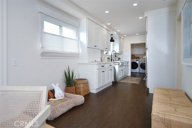 Detail Gallery Image 11 of 33 For 12614 Morrison, Studio City,  CA 91607 - 4 Beds | 3 Baths