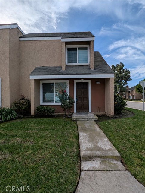 Detail Gallery Image 2 of 19 For 47 Heritage, Irvine,  CA 92604 - 3 Beds | 1/1 Baths