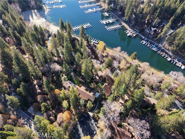 Detail Gallery Image 57 of 71 For 27657 Peninsula #110 Dr, Lake Arrowhead,  CA 92352 - 4 Beds | 2/1 Baths