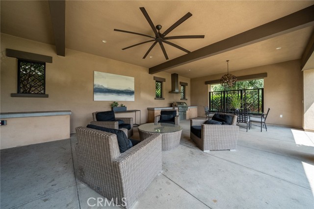 Detail Gallery Image 30 of 35 For 15 Mesa Verde Ln, Lake Forest,  CA 92630 - 5 Beds | 4/1 Baths