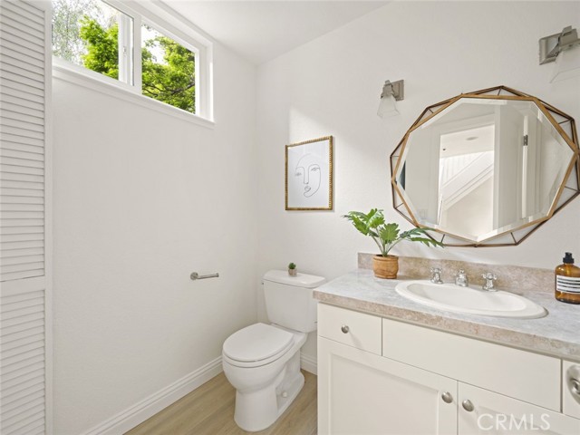 Detail Gallery Image 10 of 27 For 1341 Alma St, Palo Alto,  CA 94301 - 2 Beds | 2/1 Baths