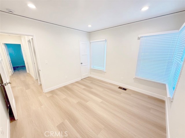 827 North Adams Street, 829 photo 9